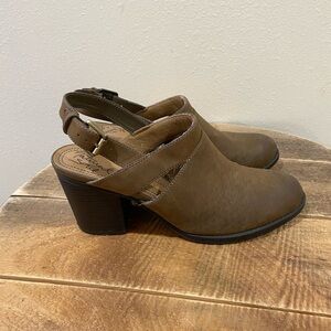 Natural Soul Brown Buckle Mule size 9.5